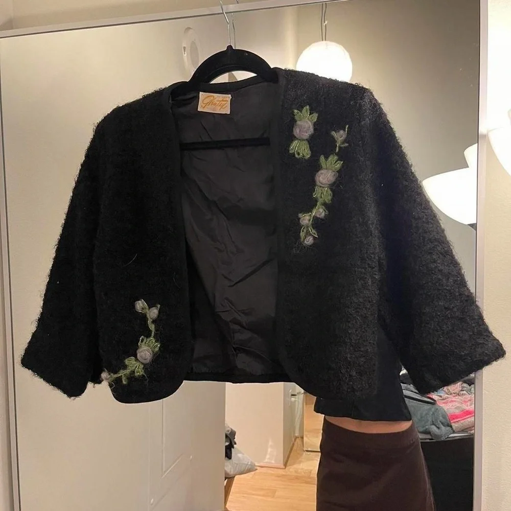 Black Floral Embroidered Women's Jacket